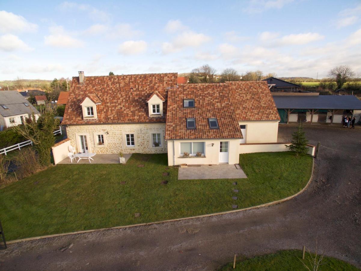 Gîte La Grange 8personnes au sein d'un élevage de Chevaux Brucquedal Extérieur photo